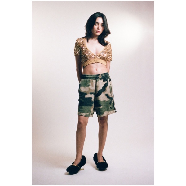 short imprimé camouflage adidas